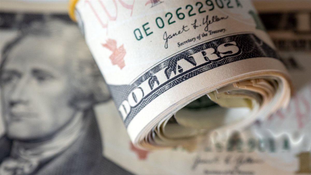 سعر الدولار في البنوك المصرية ببداية تعاملات اليوم الإثنين