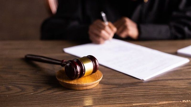 ضرب وسرقة و20 سنة حبسا، السجل الجنائي لمدير دار مسنين تعدى جنسيا على نزيلة