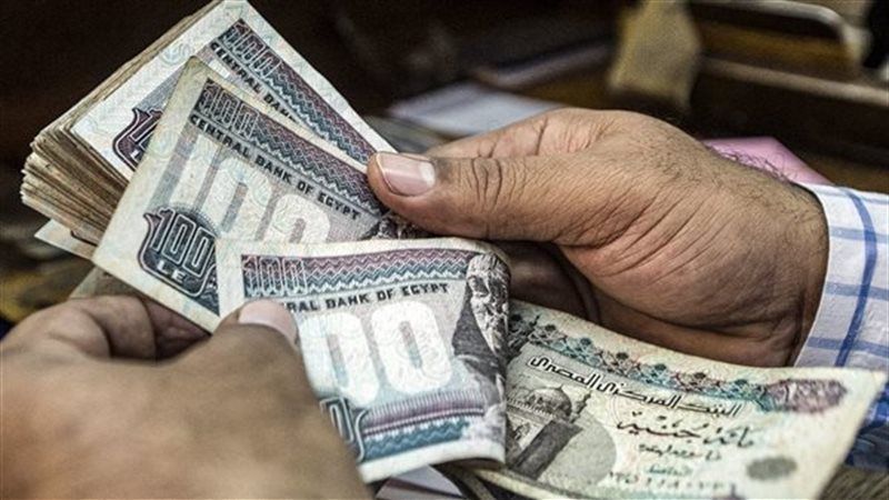 الإفتاء تحسم الجدل بشأن حكم العمل في البنوك وإيداع الأموال فيها وأخذ القروض منها