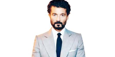 خالد النبوي بطل «طاهر المصري» - خليج نيوز