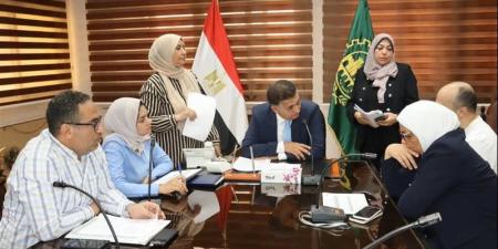 محافظ القليوبية يعقد لقاء لبحث مطالب مواطني بنها وكفر شكر وطوخ وقها
