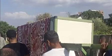 تشييع جثمان سيدة لقيت مصرعها علي يد زوجها بسبب «ريموت الموتوسيكل» بالغربية