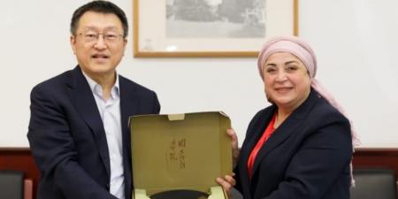 رئيسة أكاديمية الفنون تزور الصين وتطرح دراسة لشراكة استراتيجية مع "الأكاديمية المركزية للدراما"