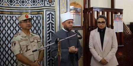 وزير الأوقاف ومحافظ الوادي الجديد يفتتحان مسجد السبط الكبير بالخارجة
