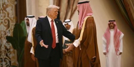 أوبزيرفر: قادة الخليج متشككون في قدرة ترامب على حمايتهم من إيران