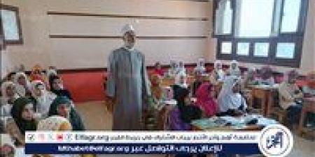 رئيس منطقة سوهاج الأزهرية يتفقد سير العملية التعليمية بمعاهد سوهاج الأزهرية