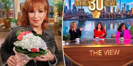 جوي بيهار تغيب عن "The View" بعد خلع كتفها إصابة في الكواليس، وهذا موعد عودتها للساحة