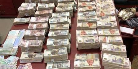 ضبط عنصرين جنائيين بتهمة غسل 90 مليون جنيه من تجارة المخدرات