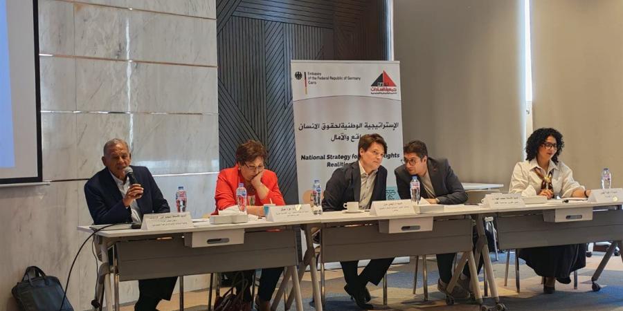 السادات: قانون تداول المعلومات استحقاق دستوري وحق لكل مواطن في المعرفة