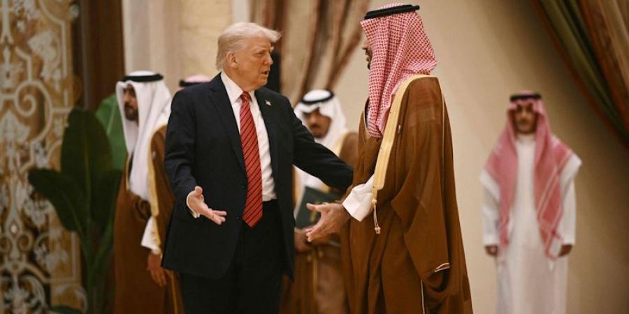 أوبزيرفر: قادة الخليج متشككون في قدرة ترامب على حمايتهم من إيران
