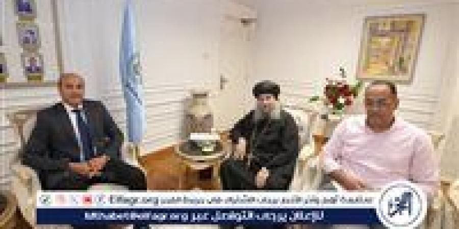 محافظ أسيوط يبحث مع القيادات الكنسية مستجدات توفيق أوضاع الكنائس والمباني الخدمية ويوجه بتيسير إجراءات التراخيص