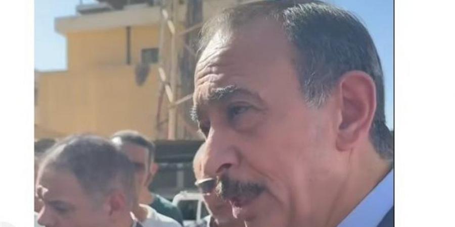 بعد إزالة "فرشتها"، محافظ سوهاج يوجه بتوفير كشك بديل لبائعة في طهطا (فيديو)