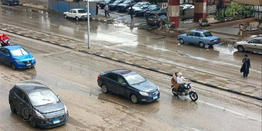 مفاجآت في طقس الجمعة، أمطار رعدية ورياح وأتربة بهذه المناطق