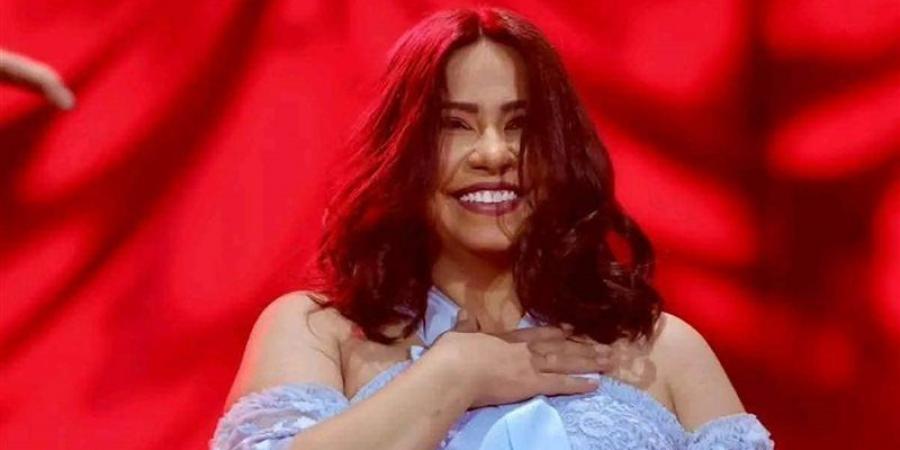 نصف مليون مشاهدة في 10 ساعات، شيرين عبد الوهاب تعود لصدارة اليوتيوب بـ "عندك كام سنة"