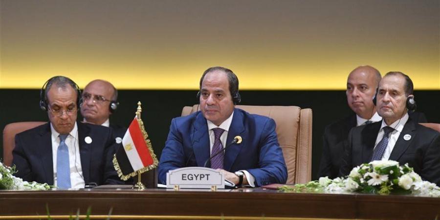 السيسي: أفريقيا قادرة على تحويل آثار النزاعات إلى التنمية وبناء قدراتها