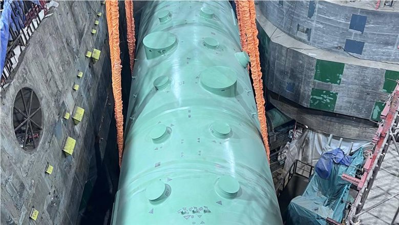 بدء تركيب أول مولد بخار بالوحدة الأولى بمحطة الضبعة النووية