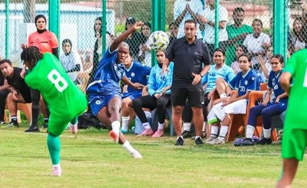سموحة يتسلح بالأرض والجمهور ضد غزل المحلة بالإسكندرية.. و«عبدالعزيز» يعلن قائمة فريقه