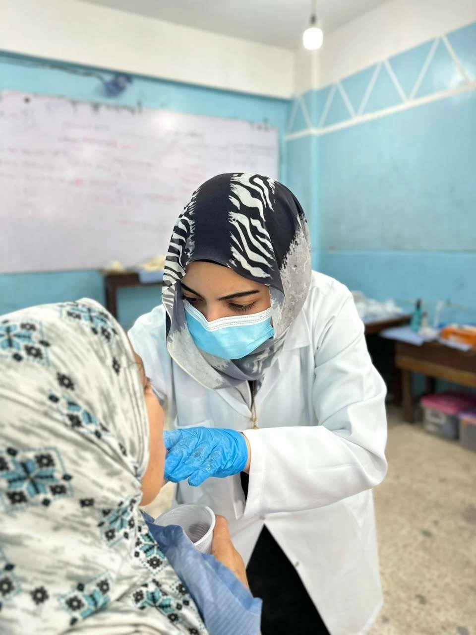 جامعة الإسكندرية تحيل 128 مريضاً لـ«الأميرى» ضمن قافلة مجانية لاستكمال العلاج (صور)