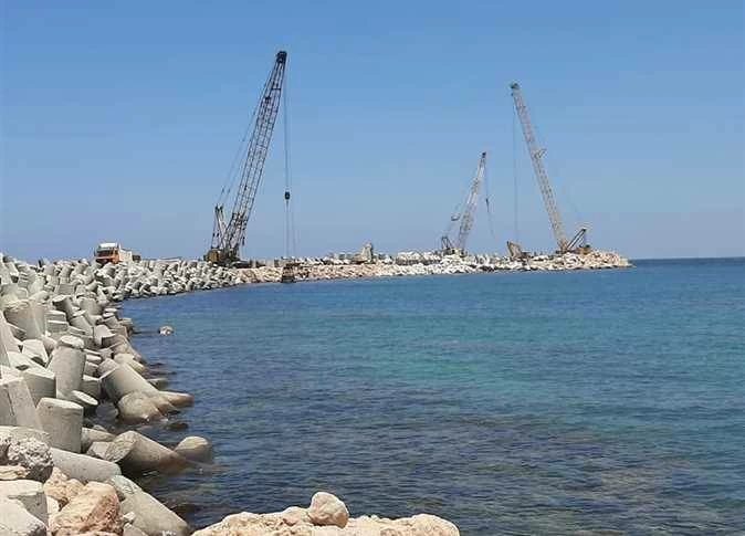 وزير الرى يتابع الموقف التنفيذي لمشروعات حماية شواطئ الإسكندرية.. الانتهاء قبل صيف 2027
