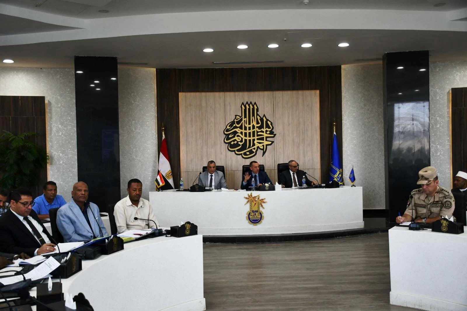أسوان ترفع درجة الاستعداد القصوى لمواجهة الأمطار والسيول.. وتكليفات حيال أعمال تطهير المصارف