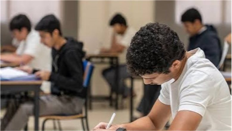 موعد إجازة نصف العام الدراسي 2027.. عدد أيام الإجازة وبداية الترم الثاني