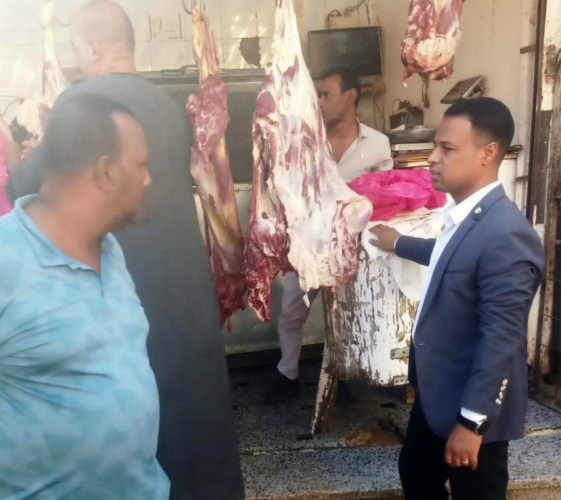 ضبط 215 كيلو لحوم بقرى مذبوحة خارج المجازر الحكومية فى أسوان
