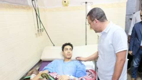 محافظ المنوفية يقرر صرف مكافأة 70 ألف جنيه للأطقم بمستشفى الجراحات المتخصصة