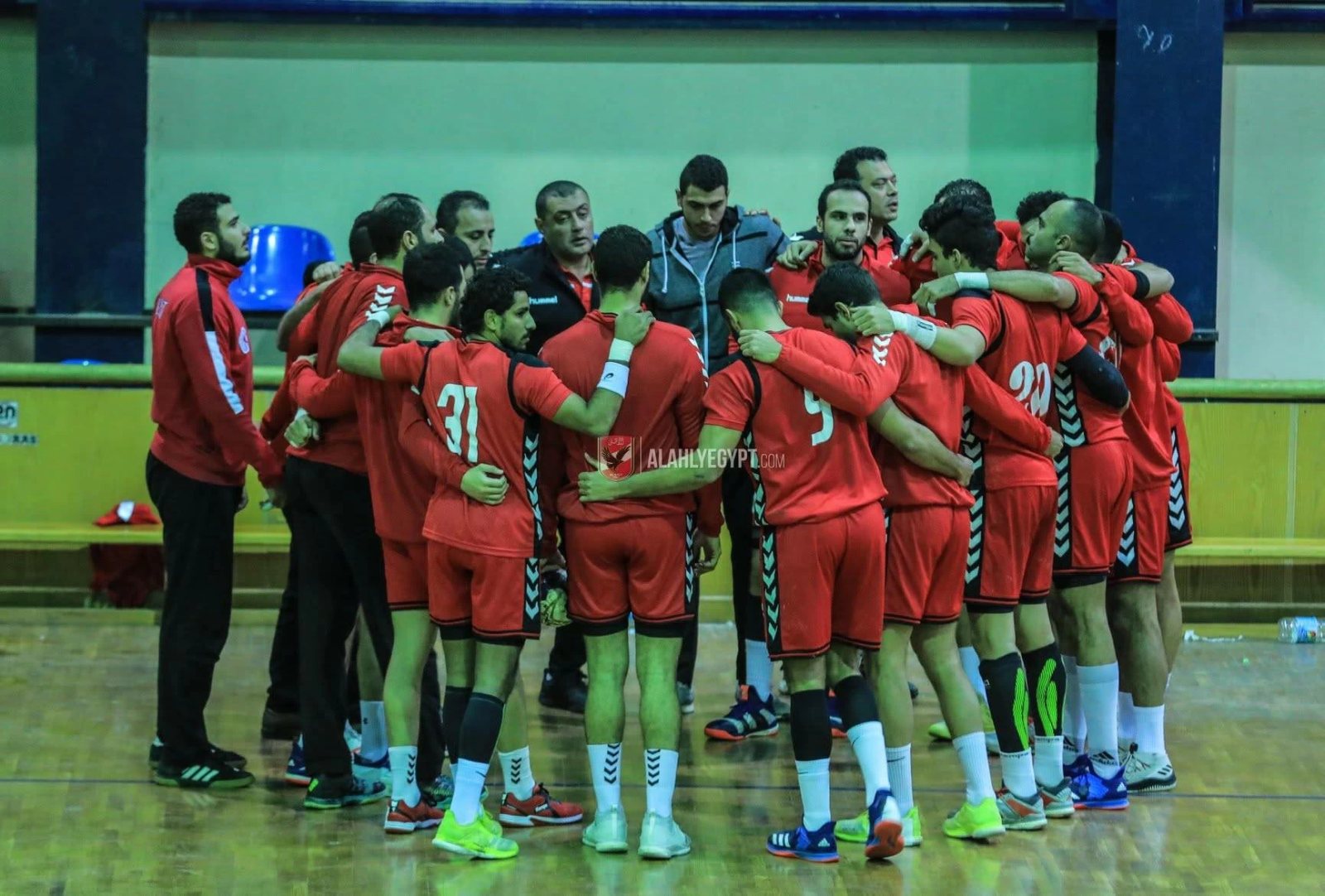 مواعيد مباريات الخميس والقنوات الناقلة.. الأهلي ضد بتروأتلتيكو الأنجولي والزمالك ضد ميكيلي الإثيوبي
