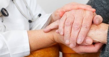 عادة يومية تحمى مرضى الشلل الرعاش من تدهور الذاكرة والحركة
