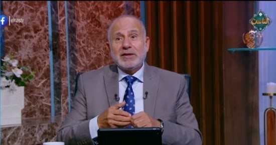 محمد المهدي يوضح الأطعمة والعادات التي تدعم صحة «الدماغ المعوي»