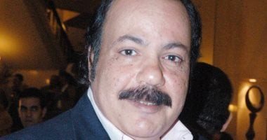 ذكرى رحيله.. طلعت زكريا ابن المسرح الذى صنع الضحكة ورحل فى هدوء