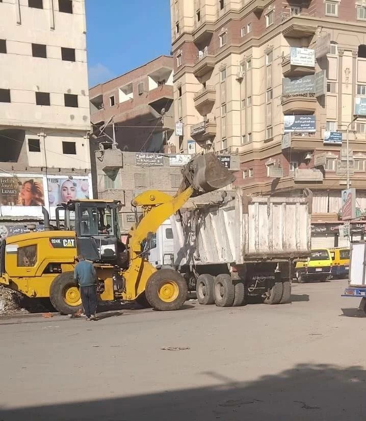 رفع 600 طن من بؤر المخلفات والتراكمات في حملة بالغربية