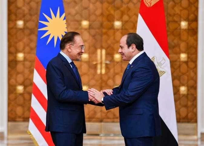 رئيس وزراء ماليزيا: الجميع في الشارع ببلادنا يعرف مكانة مصر والأزهر وأم كلثوم