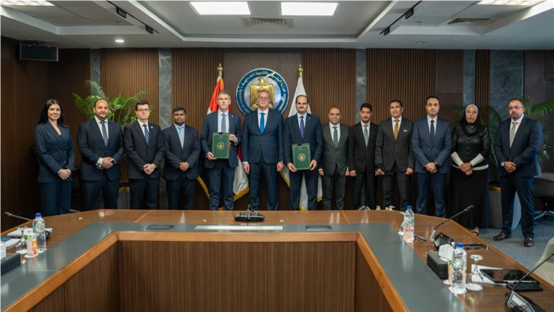 مصر وشيفرون تفتحان منطقة استكشاف جديدة في "المتوسط"