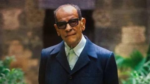 38 عامًا على نوبل نجيب محفوظ.. الأديب الذي لم تغادر شخصياته ذاكرة السينما