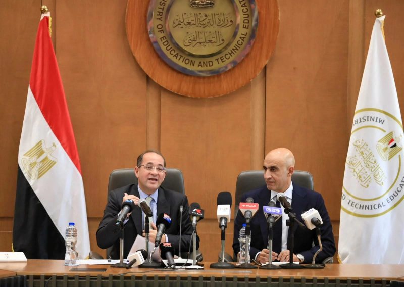 إعلان جدول زيادة أجور المعلمين الجديد بعد إعلان الحد الأدني 15 ألف جنيه في مؤتمر وزيري التعليم والمالية (تفاصيل)