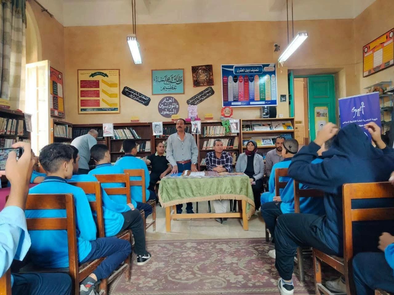 محافظ المنيا يؤكد أهمية تعزيز الوعي الأثري والسياحي لدى النشء والطلاب وترسيخ الهوية المصرية