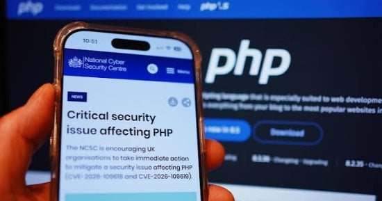 ما لغة PHP التى هزت عالم الإنترنت بثغرتين خطيرتين؟