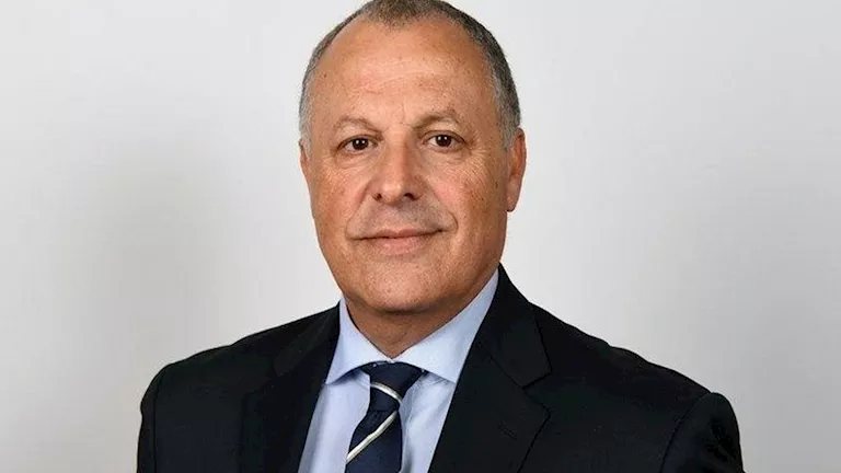 اتحاد الكرة يهدد بشطب المتجاوزين ويطالب بإرساء الروح الرياضية في الملاعب