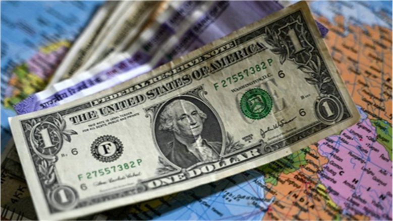 أسعار صرف الدولار اليوم الخميس في البنوك المصرية