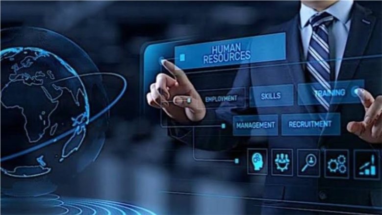 مصر تراهن على «التعهيد» لاقتحام أسواق الخدمات العالمية