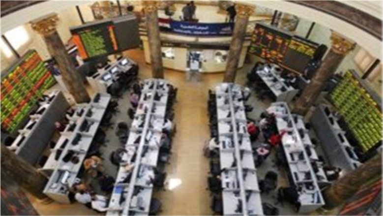 مؤشرات البورصة تهوي لمستويات دنيا و"السوقي" يفقد 261 مليار جنيه