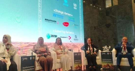 استشارى أطفال: الرضاعة الطبيعية تحمى الطفل من السمنة