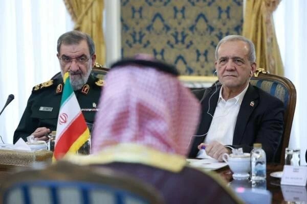 محسن رضائي: اتفقنا مع أطراف اتفاقية مكة على أن أمن المنطقة يتحقق عبر دولها