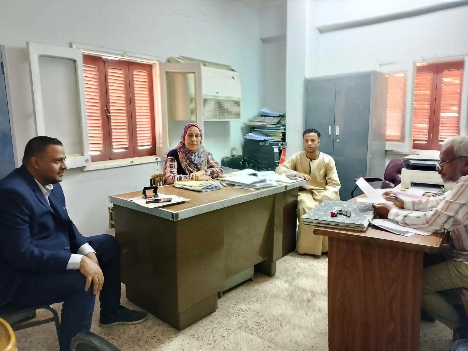 تسوية ودية لضمان حقوق عامل بشركة سياحية في الأقصر.. وحملة لحصر العمالة الزراعية