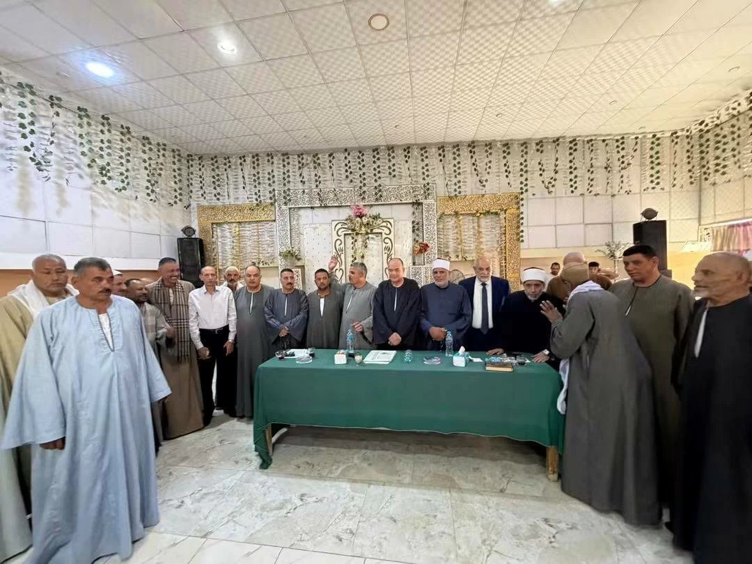 جلسة عرفية تنهي خصومة ثأرية بين أبناء عمومة في الفيوم بعد مقتل شاب وإصابة اثنين