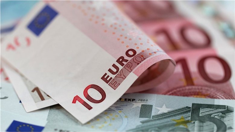 اليورو بكام اليوم؟ سعر اليورو مقابل الجنيه المصري بنهاية تعاملات الخميس 8 أكتوبر