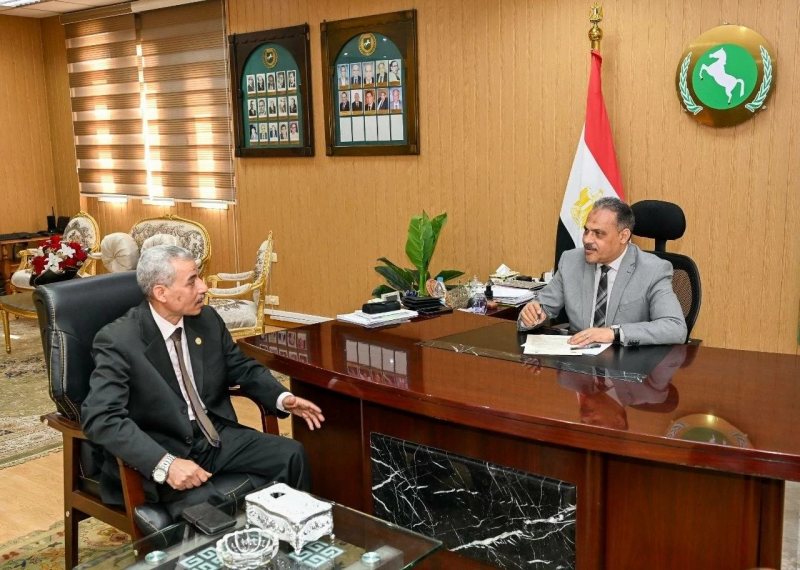 الشرقية تناقش الاستعداد للتعداد العام للسكان والمنشآت لعام 2028