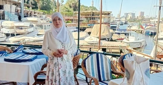 الفنانة المعتزلة شمس البارودي ترد على شائعة دخولها مستشفى الأمراض العقلية