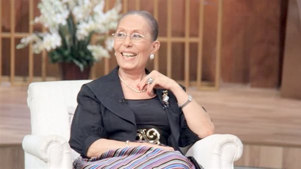 رقية أنور السادات: عشت مع والدي 40 عاما، وحديثه كان أشد من الضرب